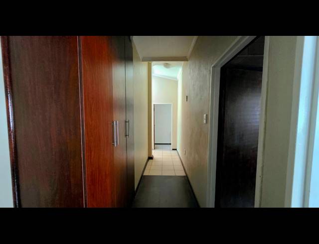 3 BEDROOM CLUSTER RENTED IN FLAMWOOD
